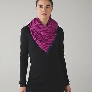 Lululemon vinyasa scarf